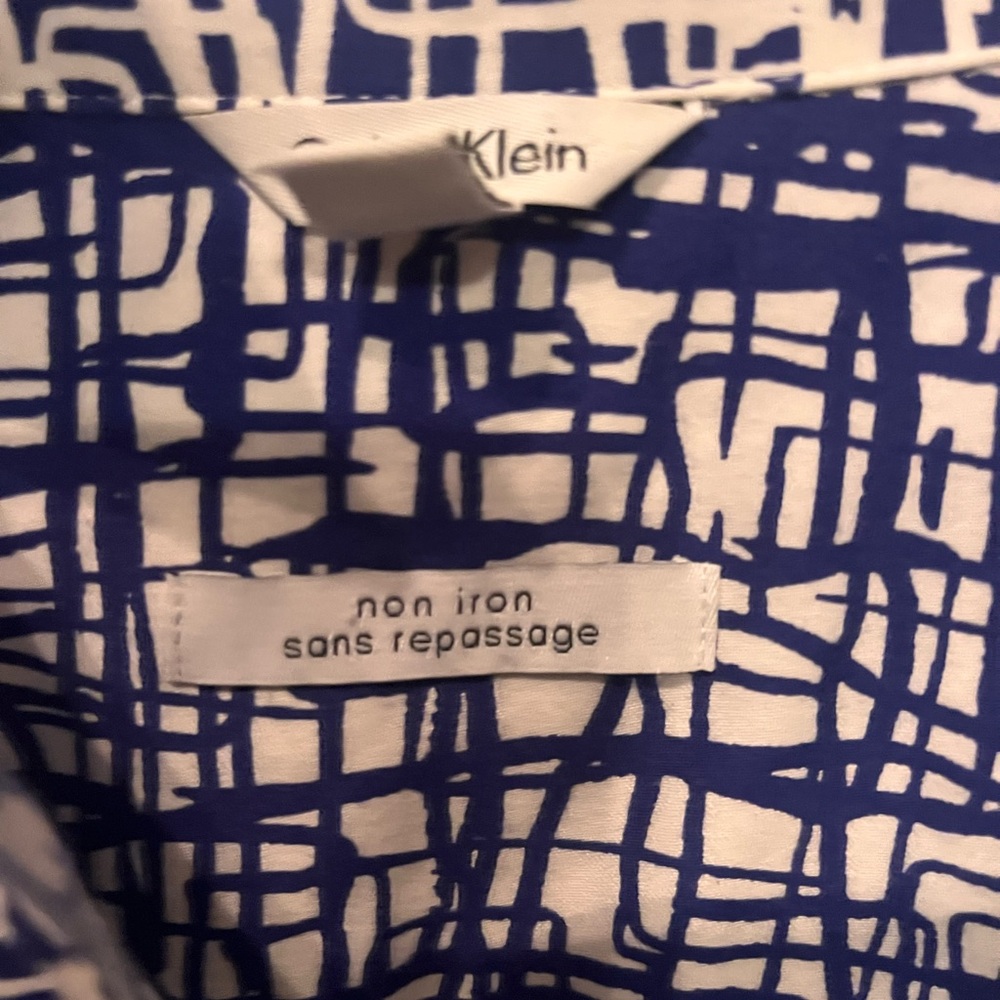 Calvin Klein Navy and White Button Down Shirt - Picture 2 of 3